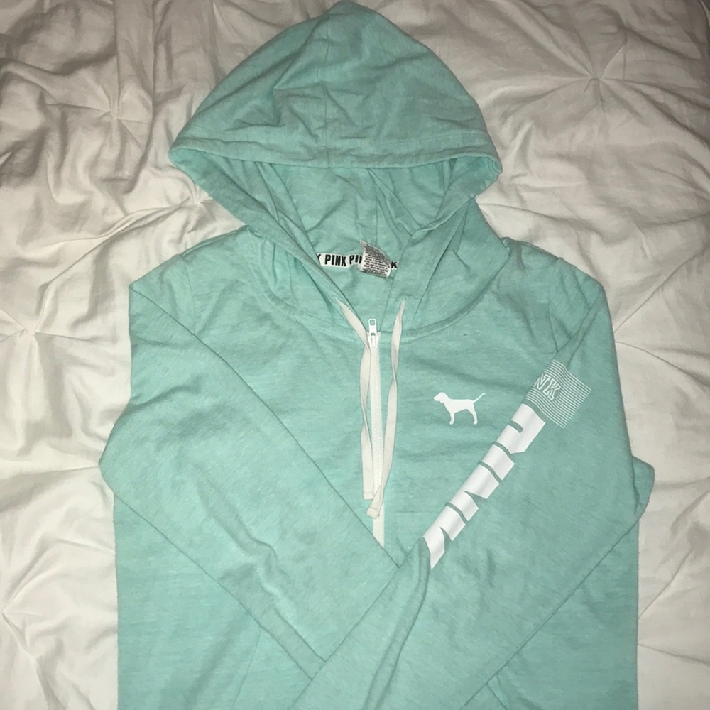 “Baby BLUE me away”